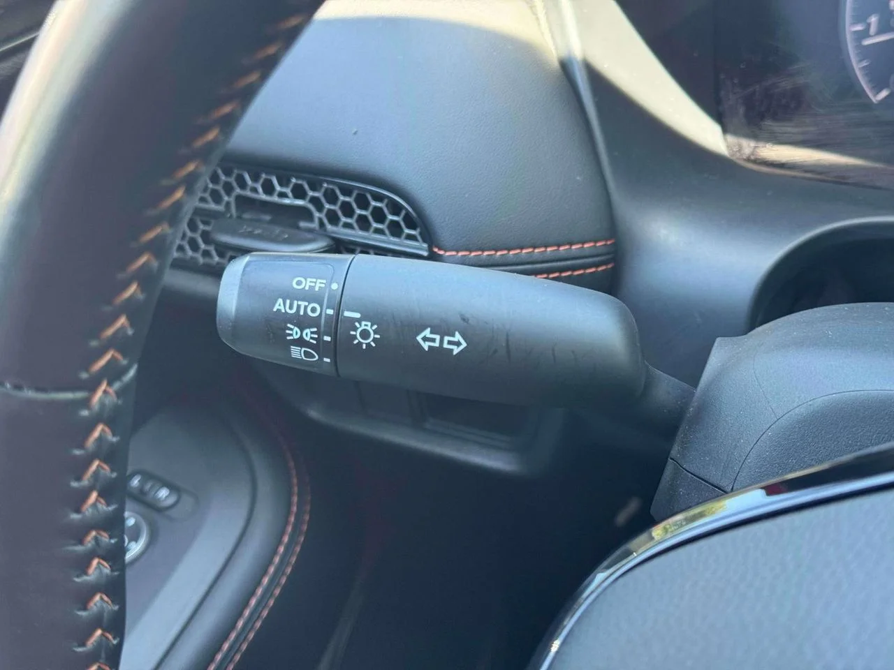 2025 Honda HR-V Sport - Photo 24