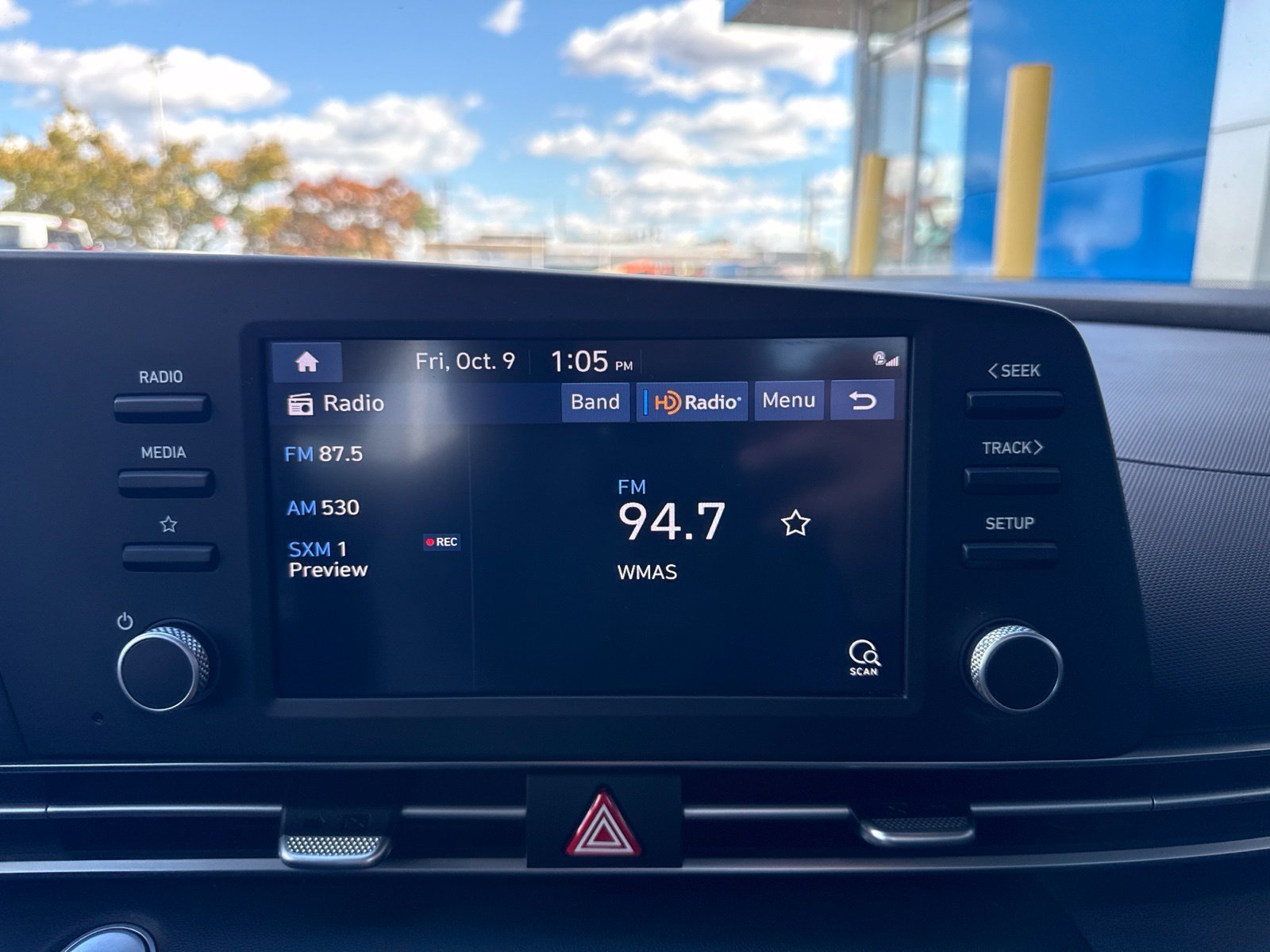 Used 2022  Hyundai SEL image 22