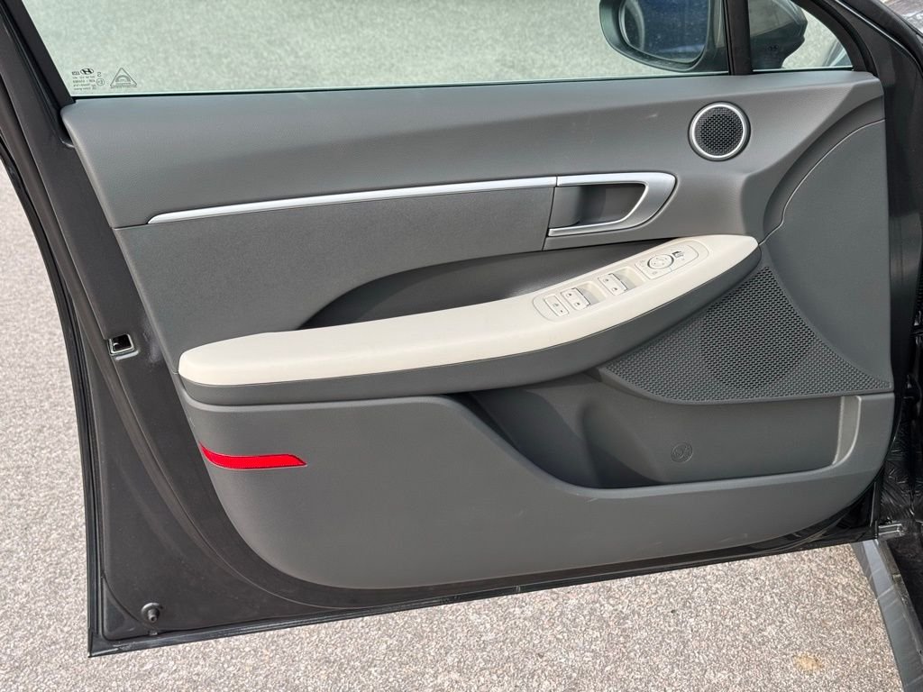 Used 2026 Gray Hyundai SE image 19