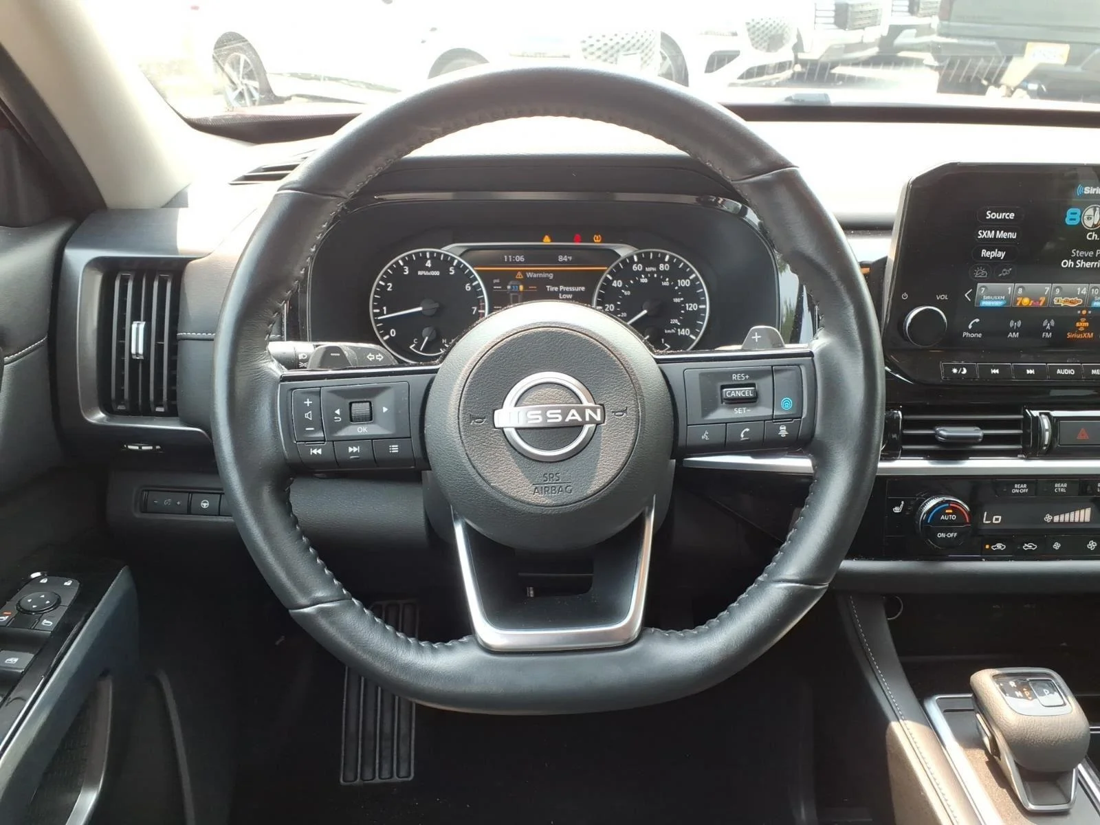 Used 2024 Scarlet Ember Nissan SL image 12