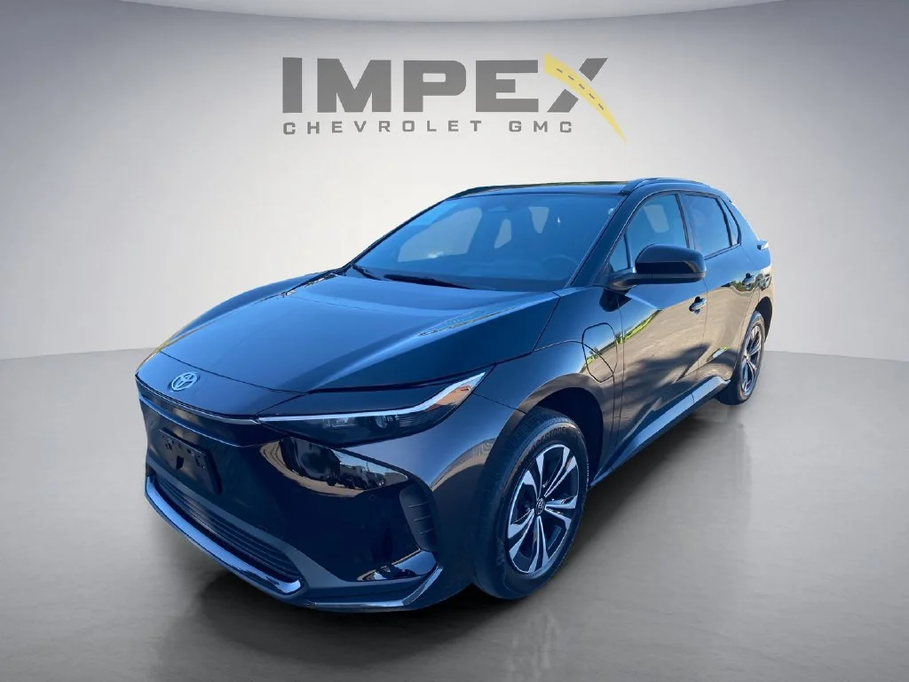 Used 2024 Black Toyota XLE image 1