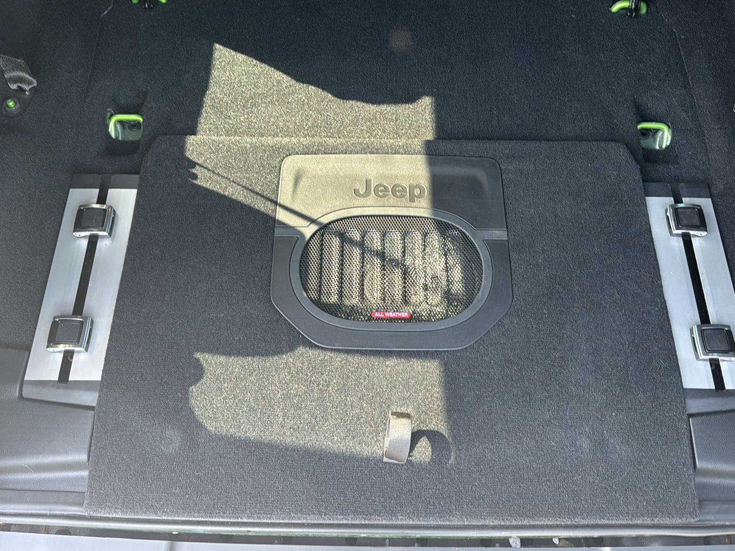Used 2018 Mojito! Clearcoat Jeep Rubicon image 13