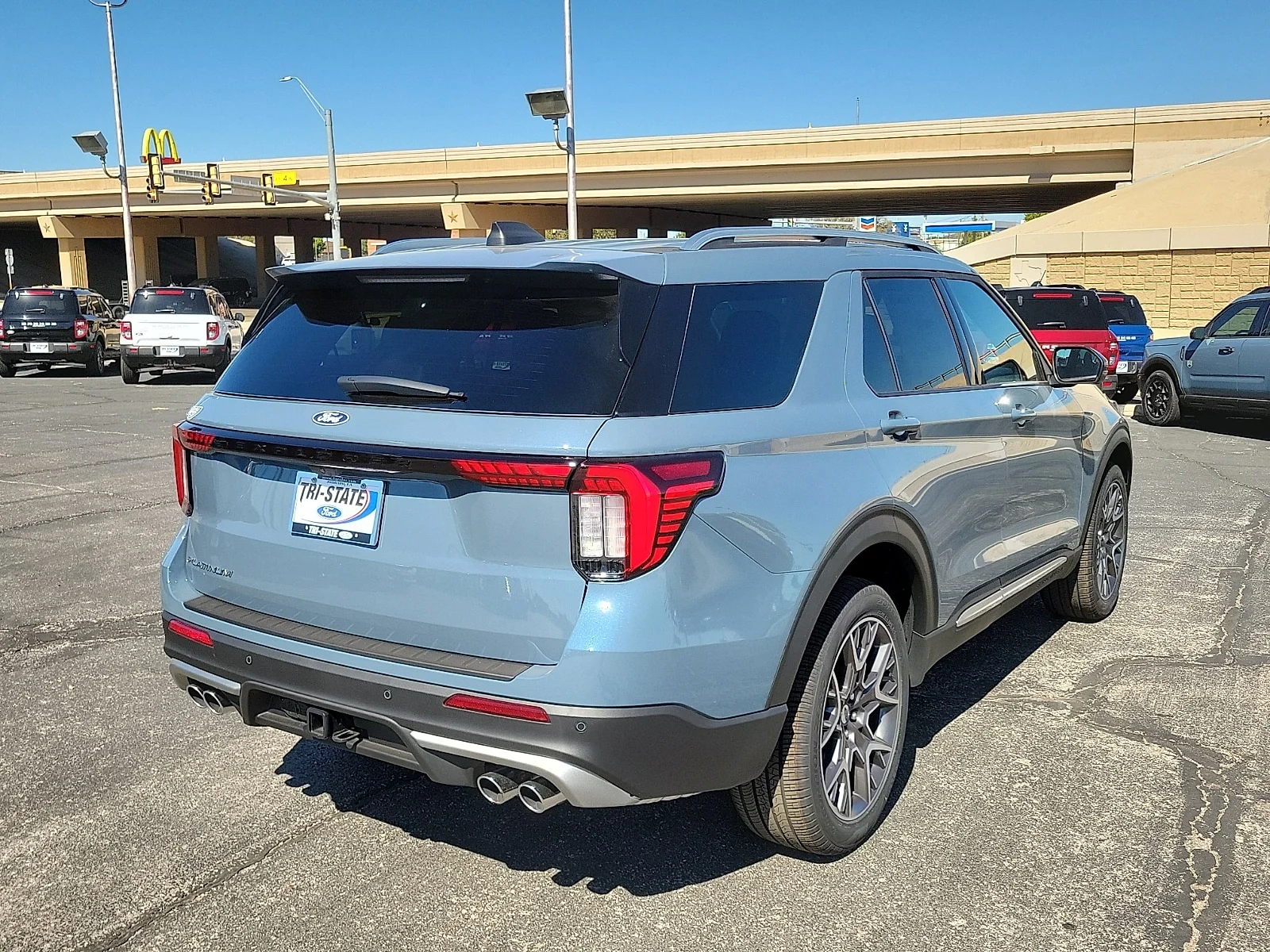New 2027 Vapor Blue Metallic Ford Platinum image 4
