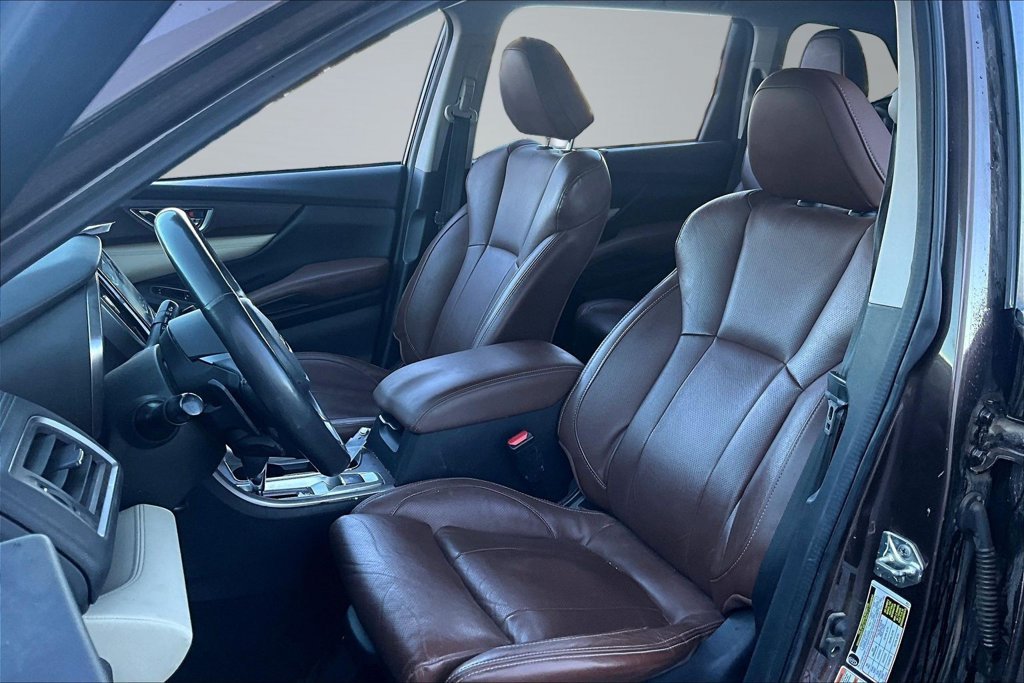Used 2019 Brown Subaru Touring image 21