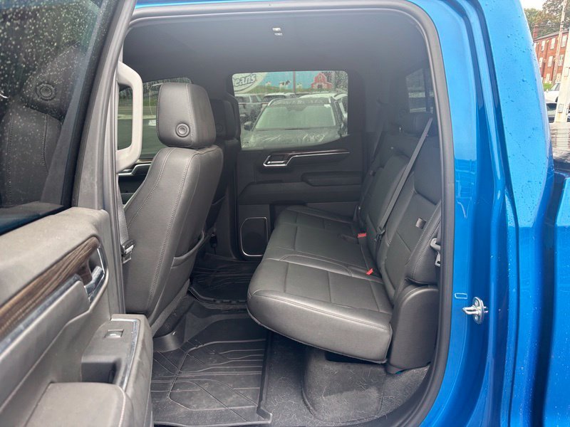Used 2022 Blue Chevrolet RST image 10
