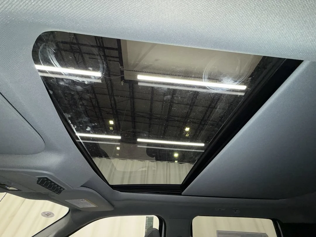 New 2026 Oxford White Ford F-250® XLT image 12