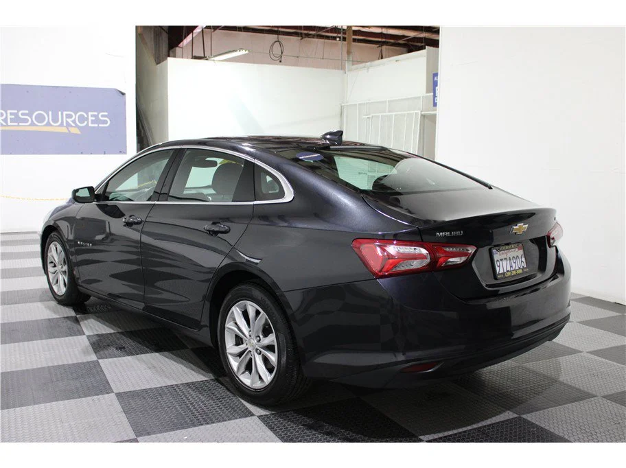 Used 2022 Dark Ash Metallic Chevrolet LT image 6