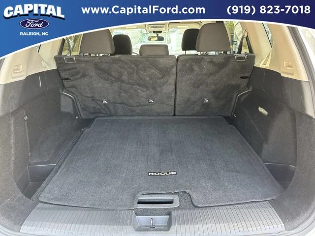 Used 2025 Silver Nissan SV image 16