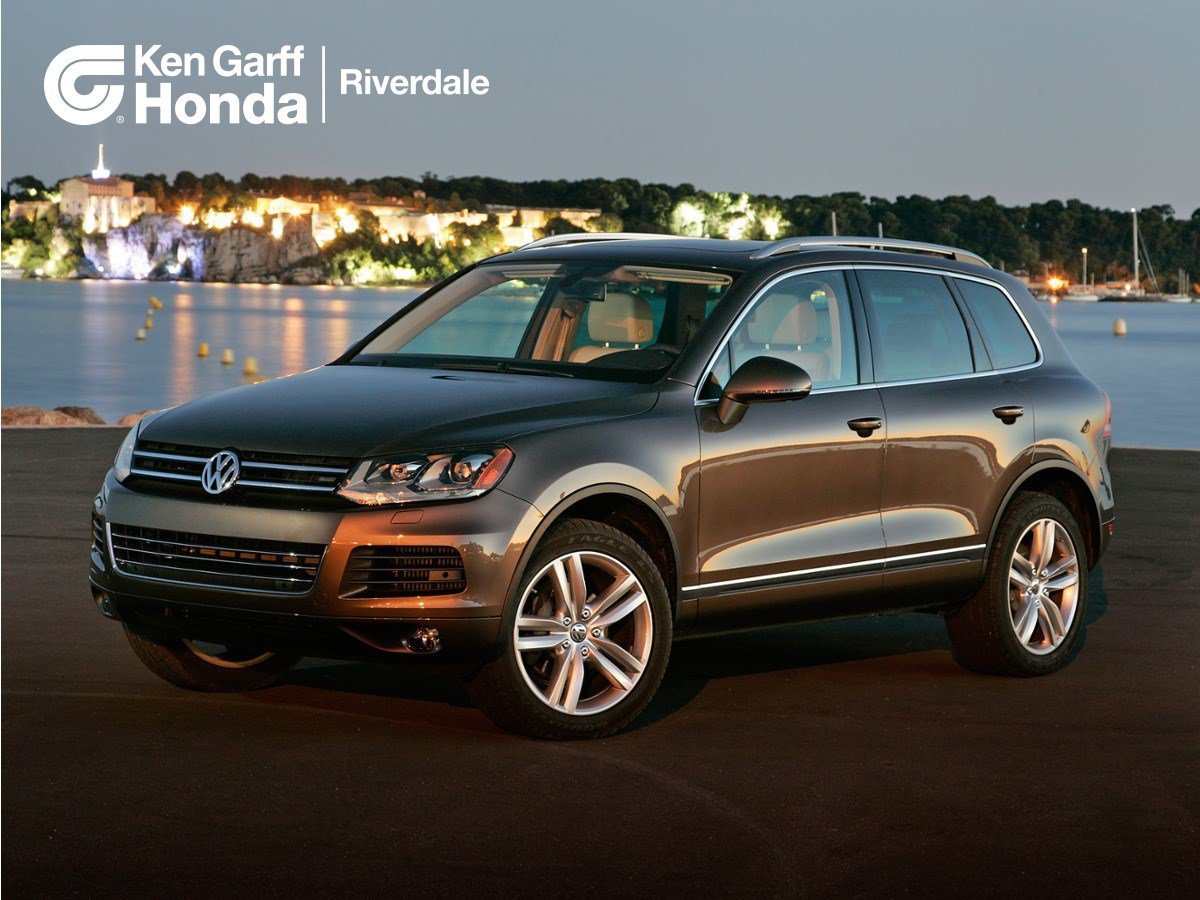 Used 2013 Gray Volkswagen Sport image 1