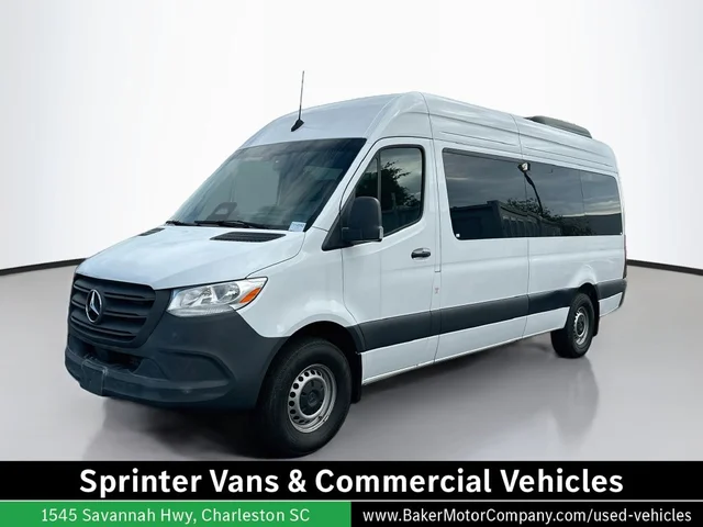 2025 Mercedes-Benz Sprinter 2500 Passenger 170 WB