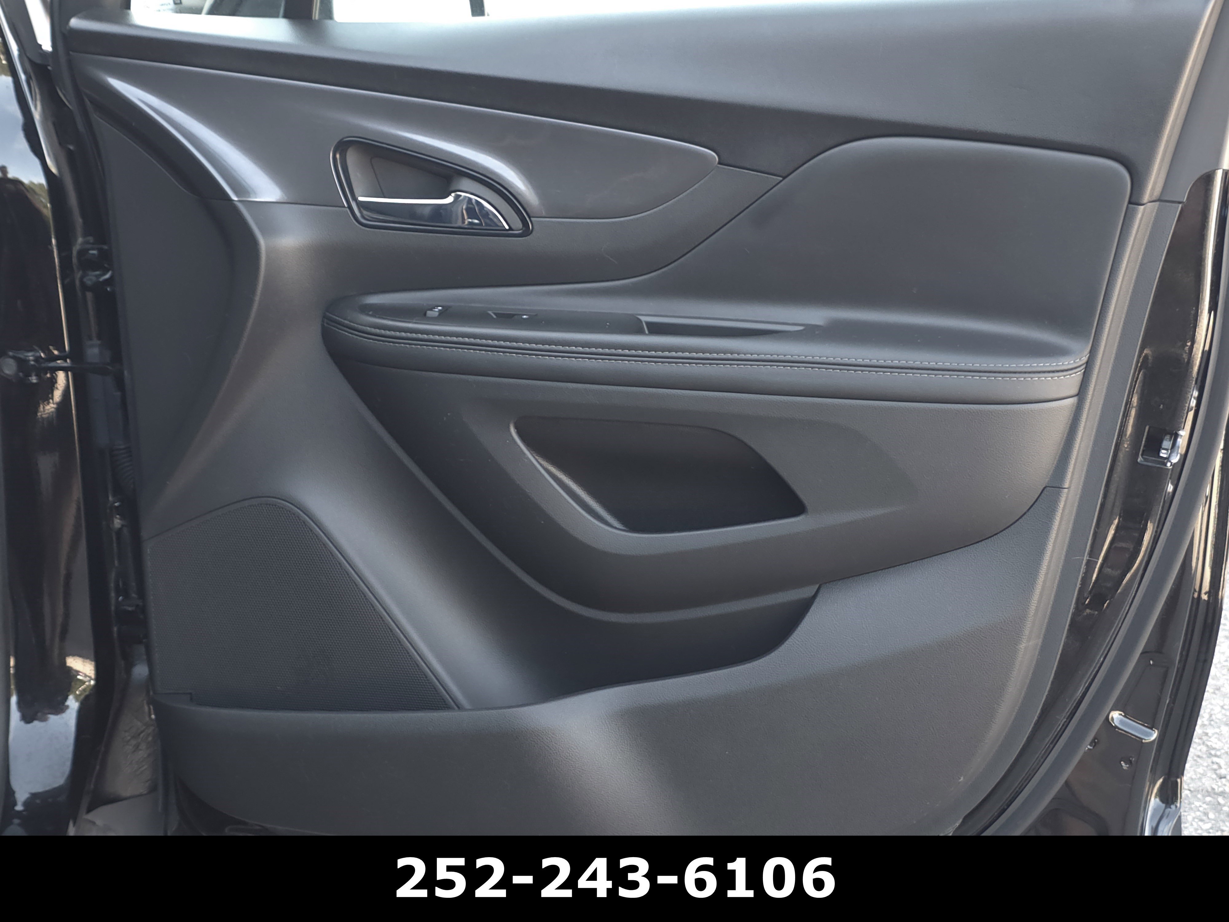 Used 2022 Ebony Twilight Metallic Buick Preferred image 39