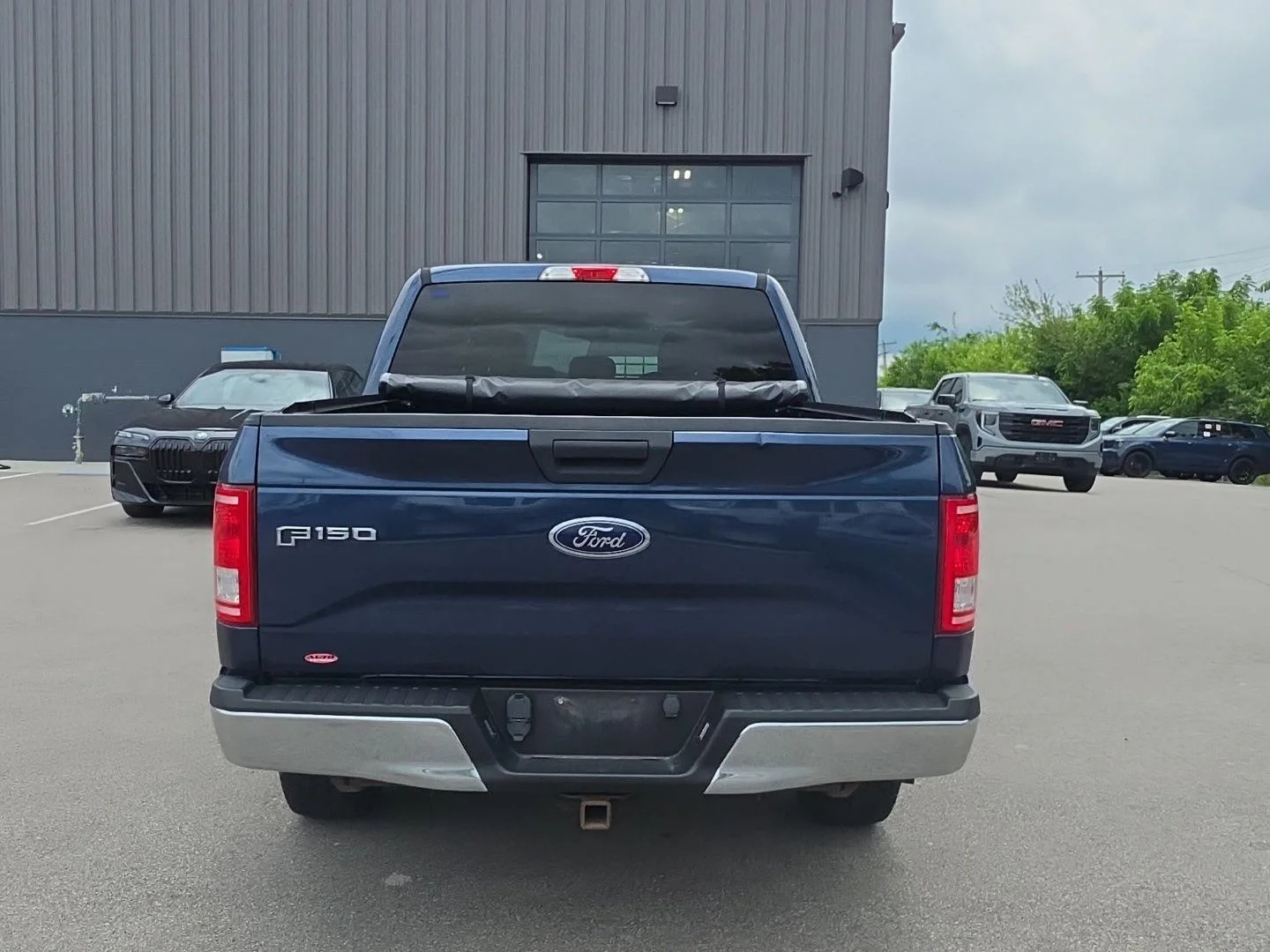 Used 2017 Blue Jeans Ford XLT image 4