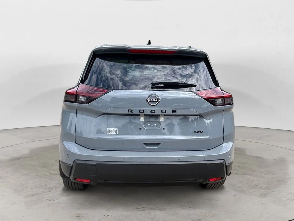 New 2026 Boulder Gray Nissan Dark Armor image 4