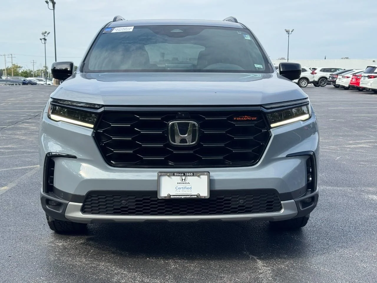 Certified Used 2025 Sonic Gray Pearl Honda TrailSport image 11