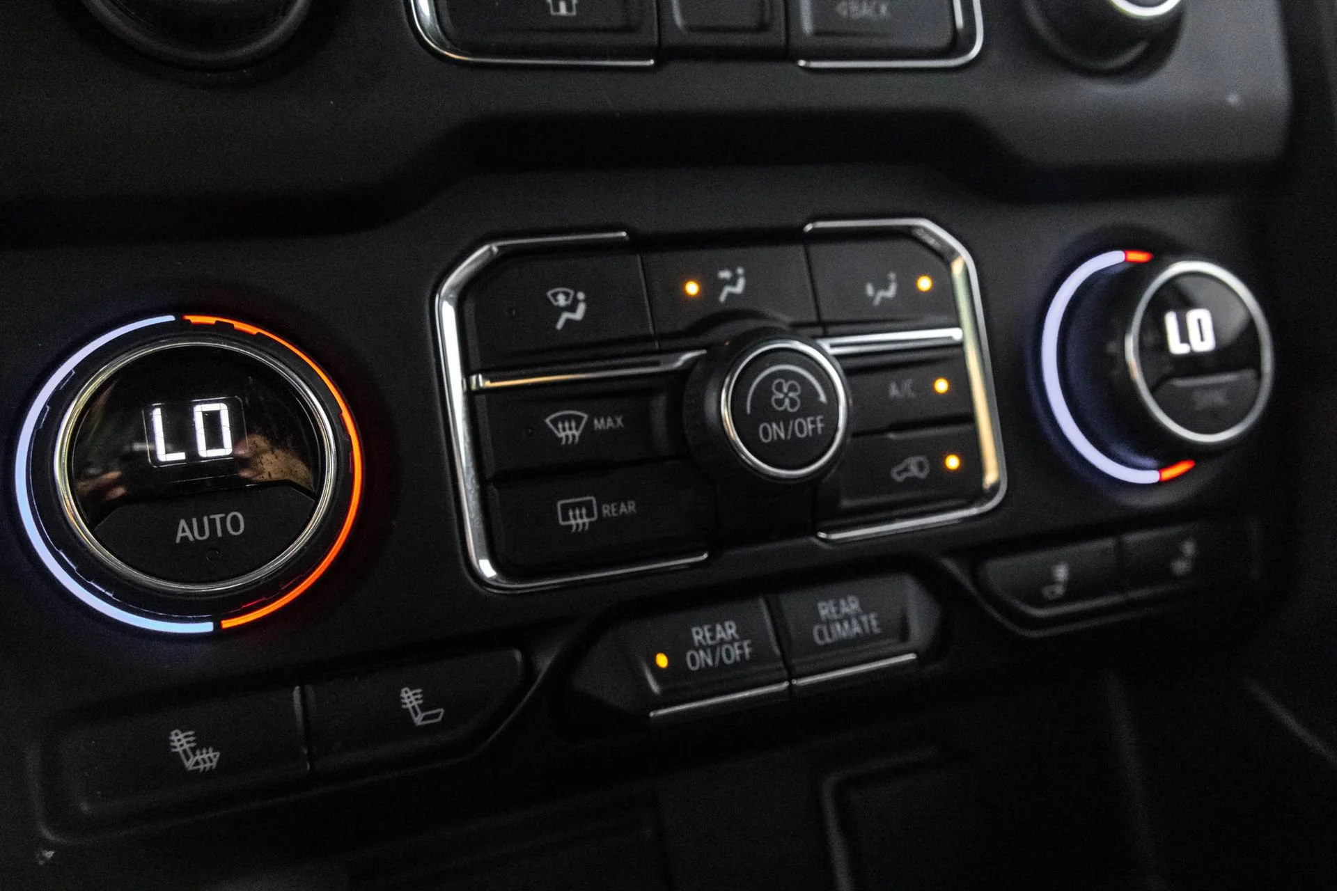 Used 2022 Black Chevrolet LT image 32
