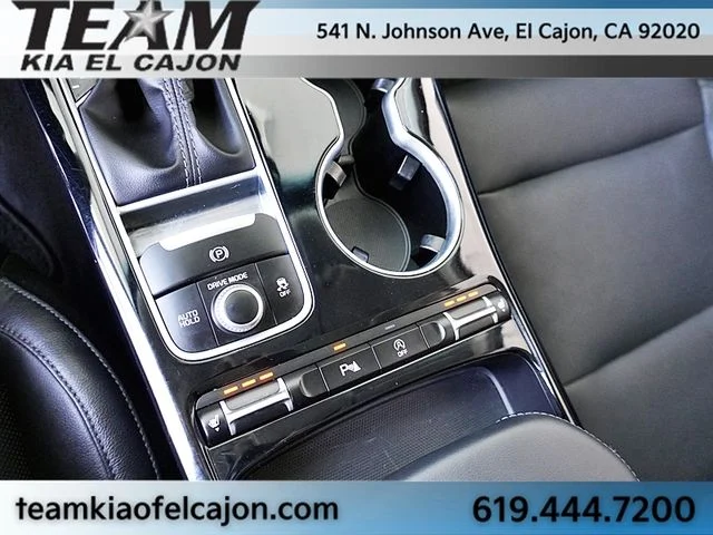 Certified Used 2018 White Kia Premium image 33