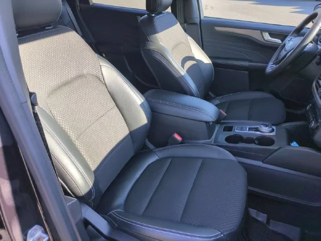 Used 2024 Black Ford Base image 33