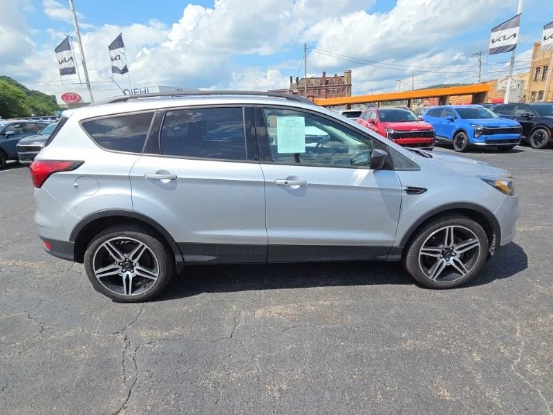 Used 2019 Silver Ford SEL image 8