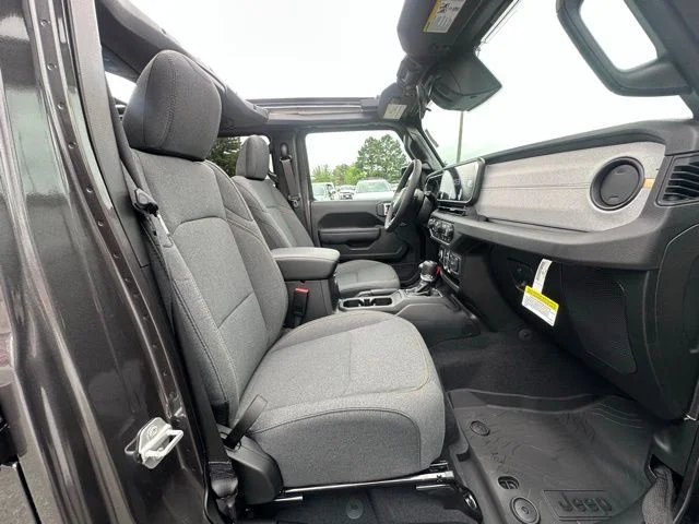 2025 Jeep Wrangler 4-Door Sport S - Photo 30