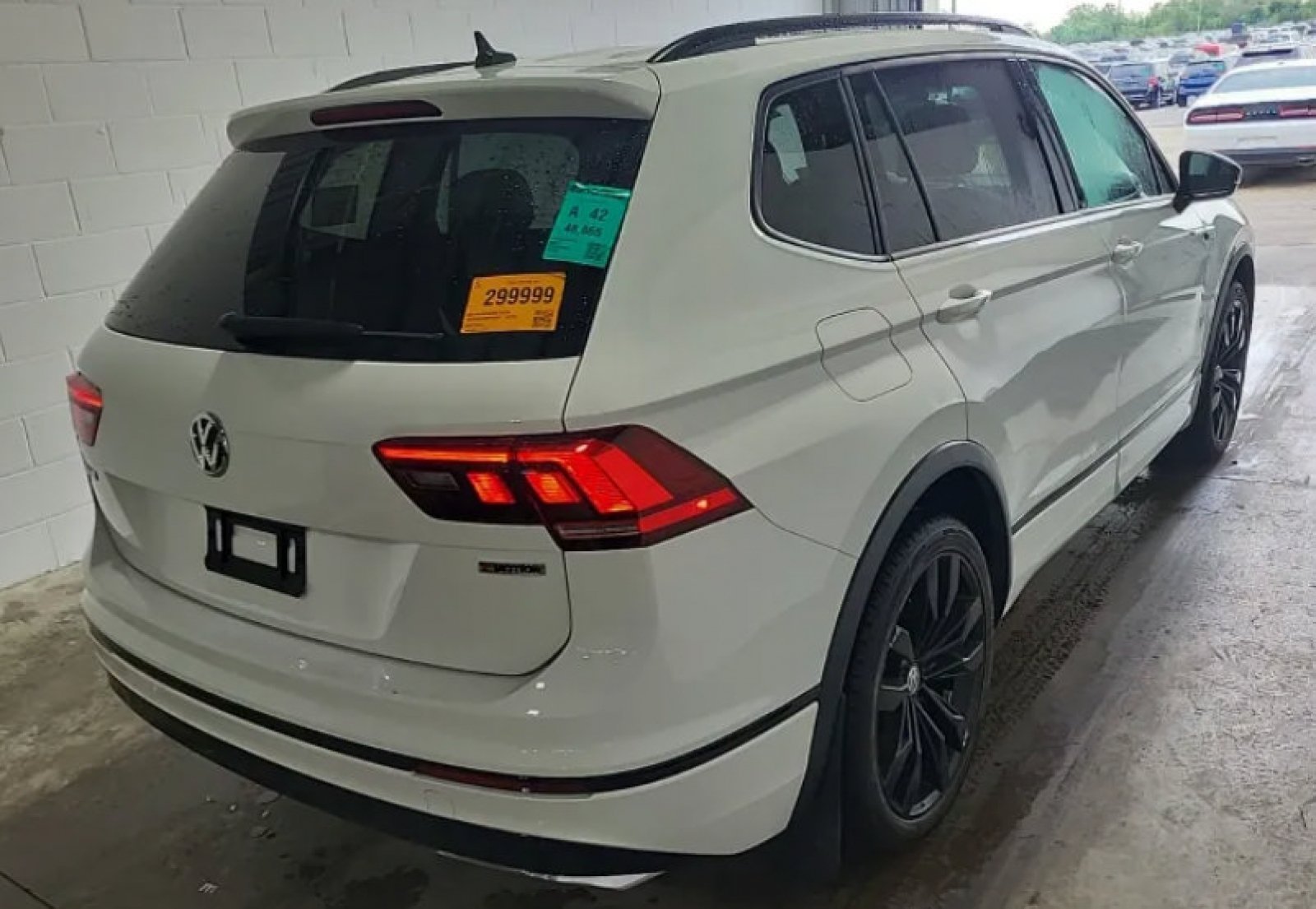 Used 2021 Pure White Volkswagen SE R-Line Black image 3