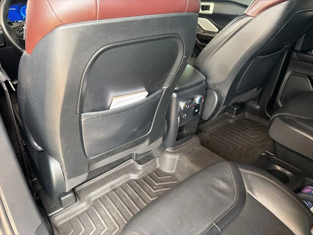 Used 2020 Black Ford Platinum image 8