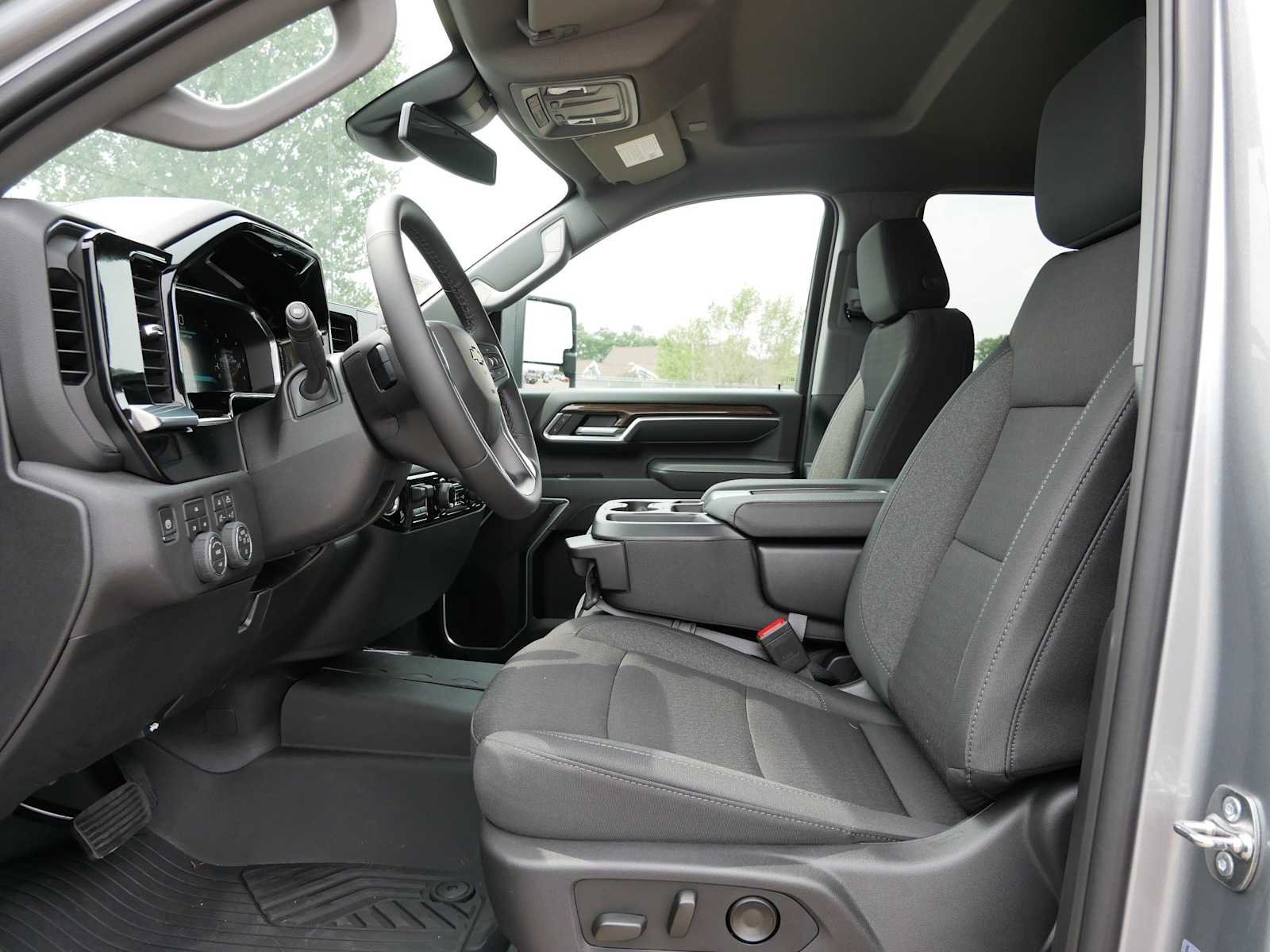 2026 Chevrolet Silverado 2500 HD LT - Photo 11