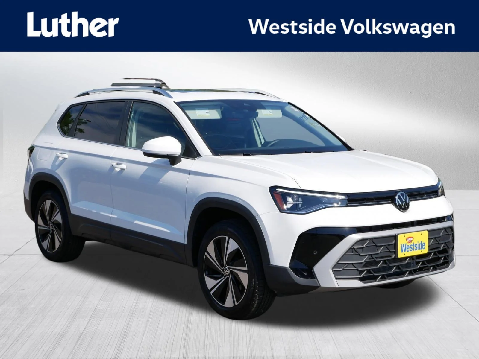 2025 Volkswagen Taos 1.5T SE 4Motion's photo