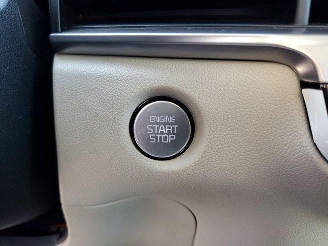 2025 Kia Sorento EX - Photo 22