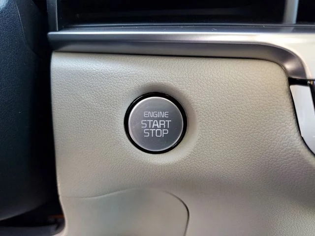 2025 Kia Sorento EX - Photo 22