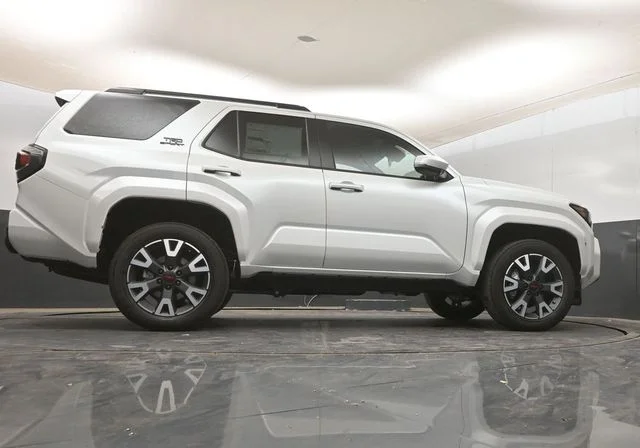 New 2026 Wind Chill Pearl <sup>1</sup> Toyota  TRD Sport image 24