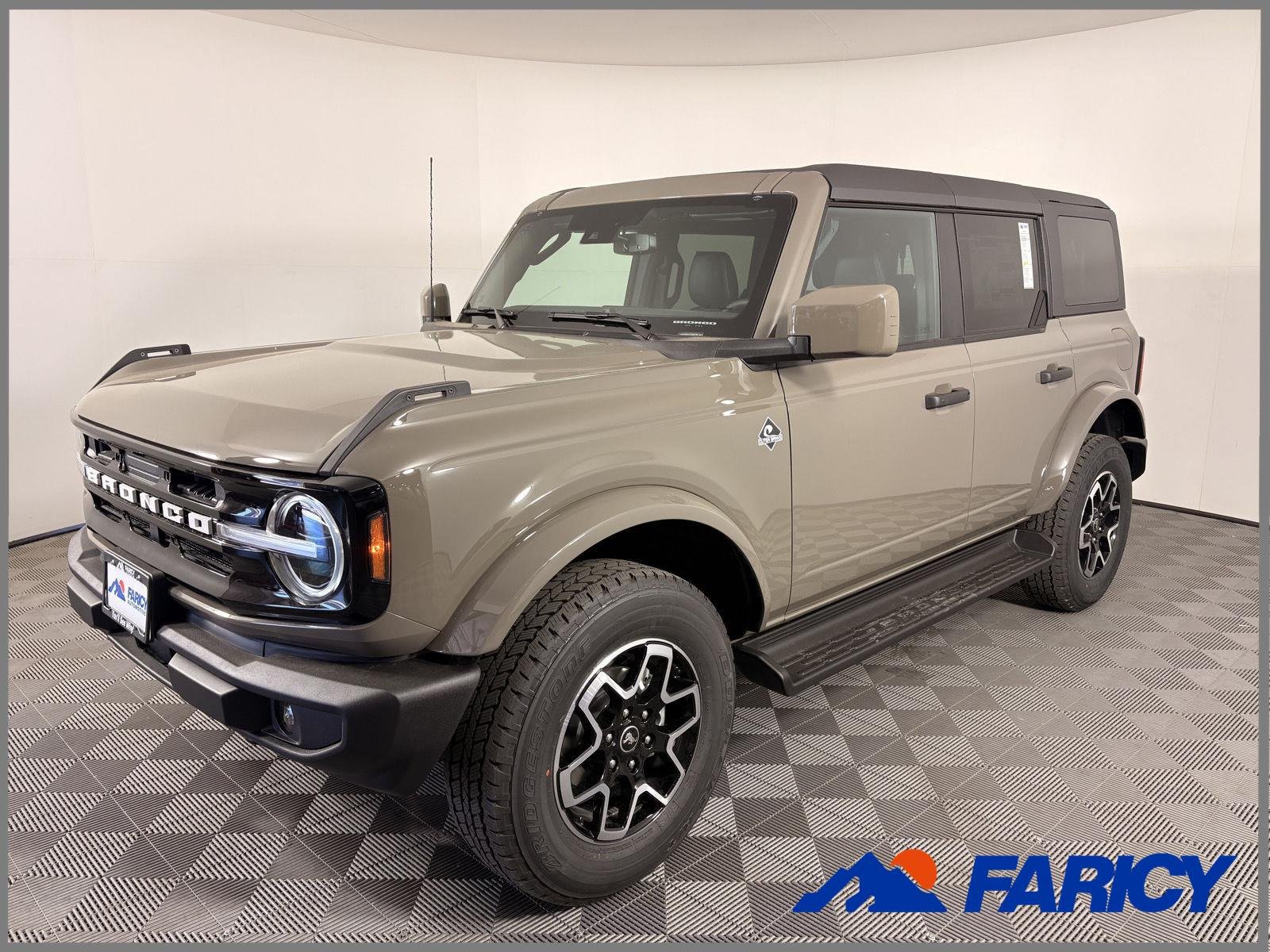 2026 Ford Bronco Outer Banks 4x4's photo