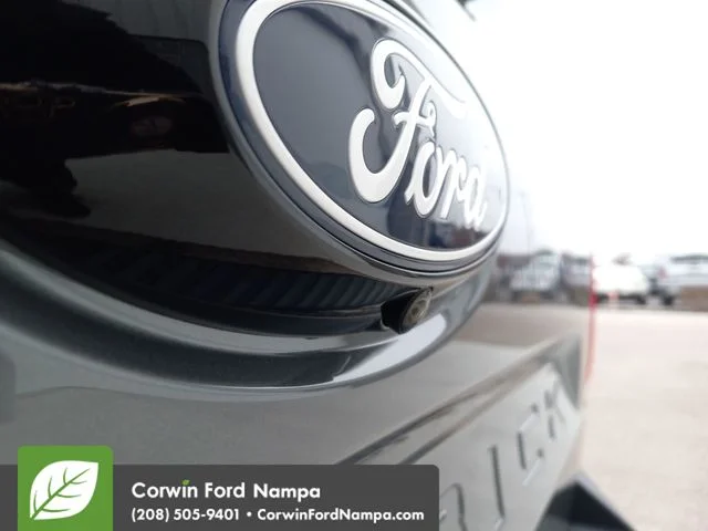 New 2026 Carbonized Gray Metallic Ford XLT image 30