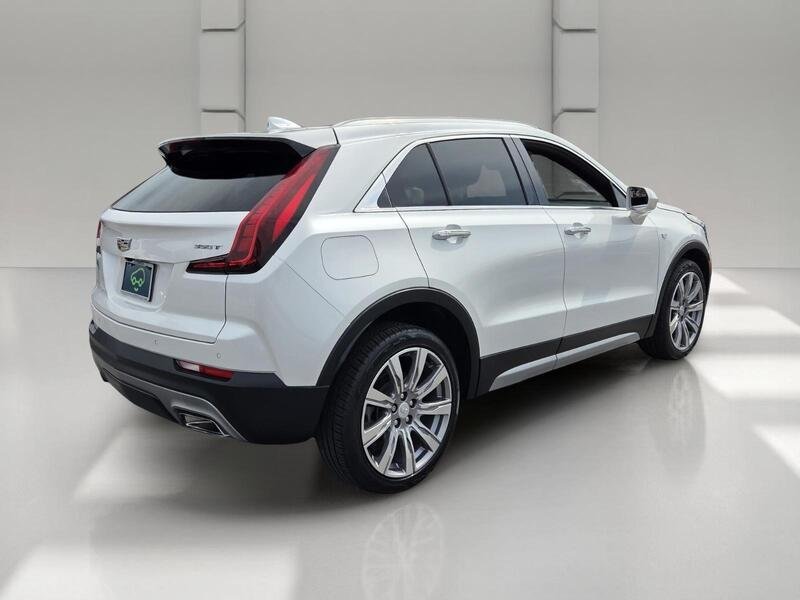 Used 2020 Crystal White CADILLAC FWD 4DR PREMIUM LUXURY image 5