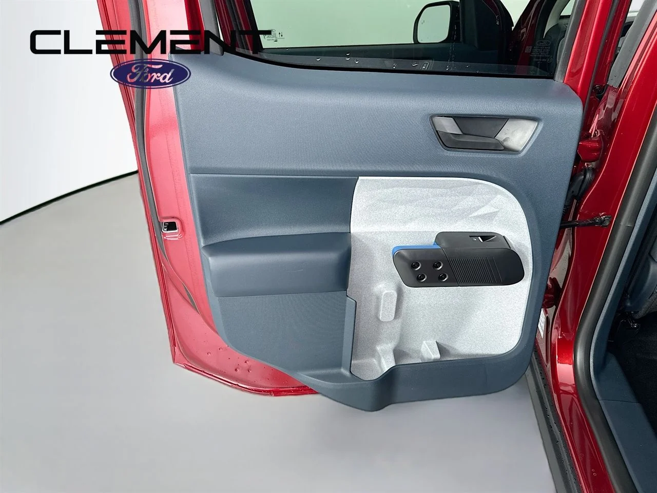 New 2026 Ruby Red Metallic Tinted Clearcoat Ford XLT image 27