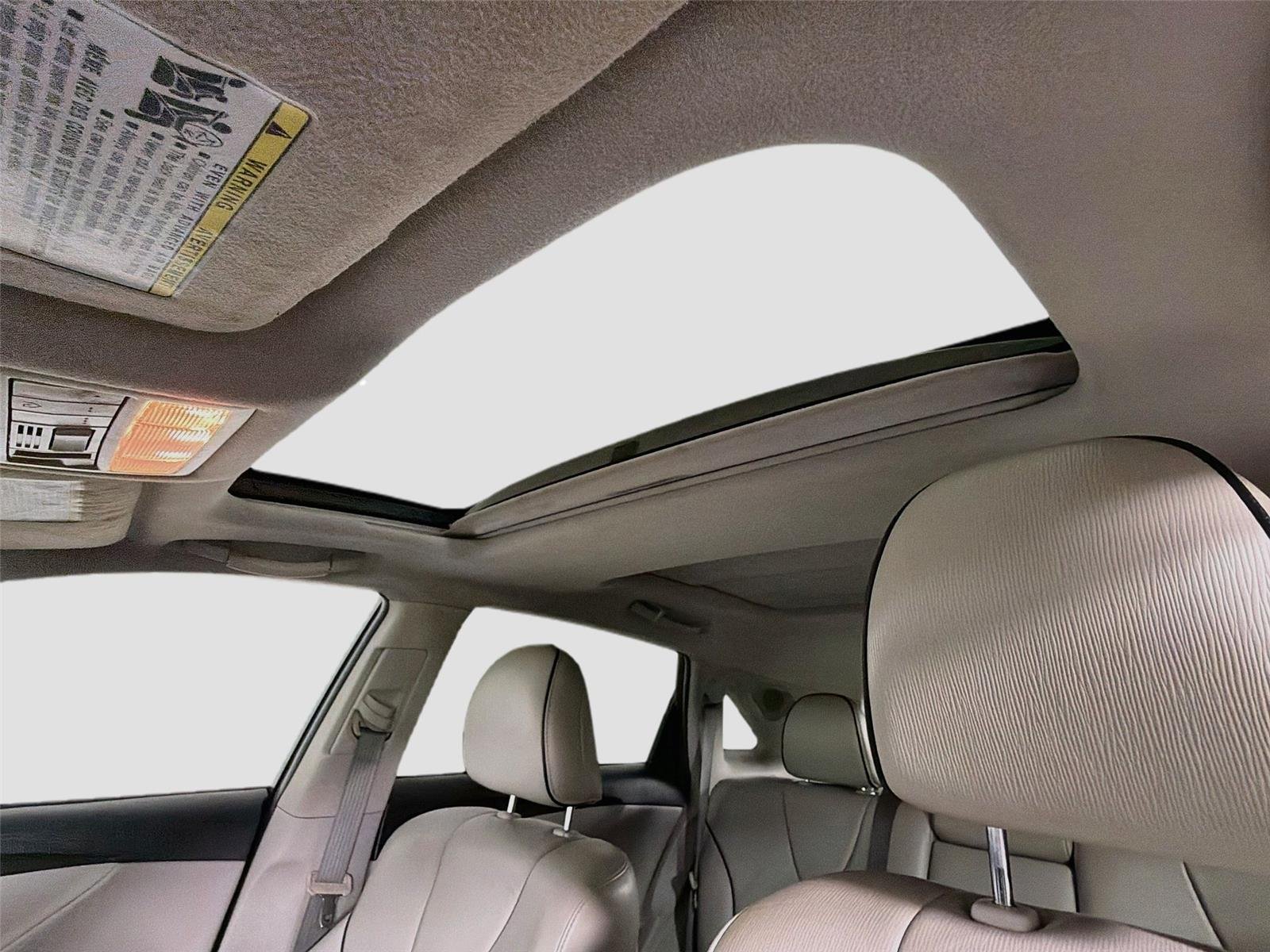 Used 2013 Classic Silver Metallic Toyota Limited image 22