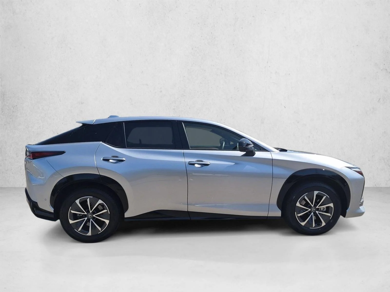 Certified Used 2023 Iridium Lexus RZ 450e Premium image 4