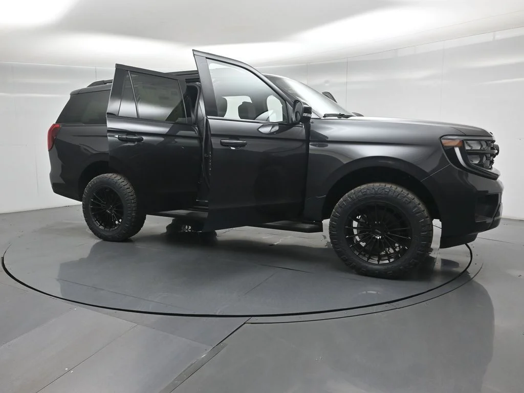 New 2026 Dark Matter Gray Metallic Ford Platinum image 30