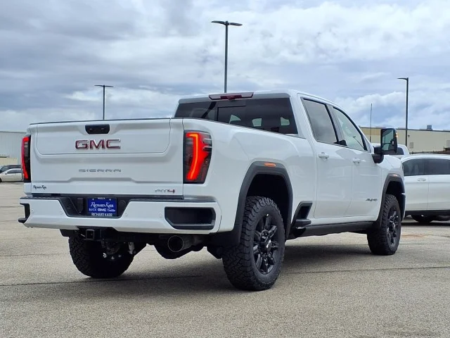 2026 GMC Sierra 2500HD AT4 - Photo 6