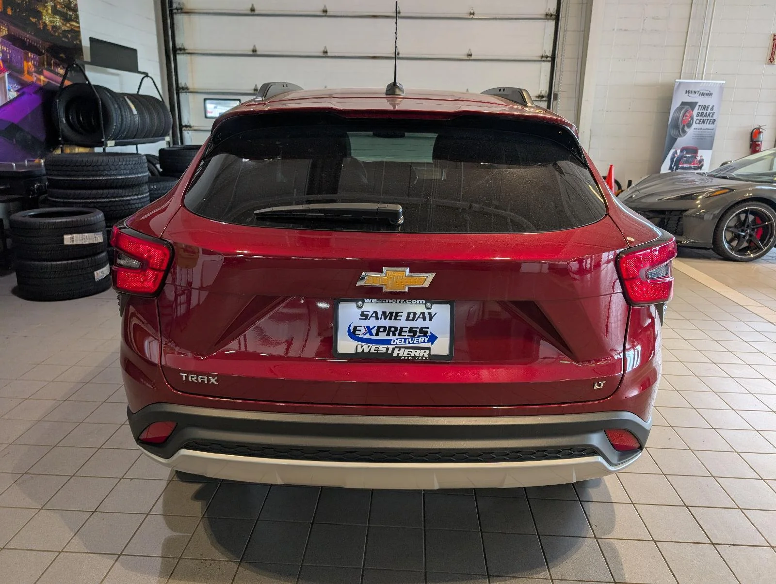 Used 2025 Crimson Metallic Chevrolet LT image 5
