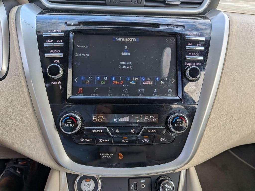 Used 2018 White Nissan Platinum image 32