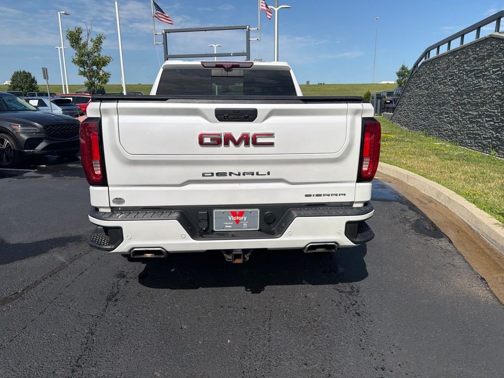 Used 2021 White GMC Denali image 6