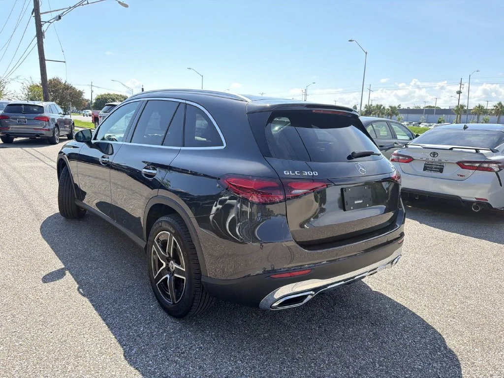 Certified Used 2026 Gray Mercedes-Benz GLC 300 image 5
