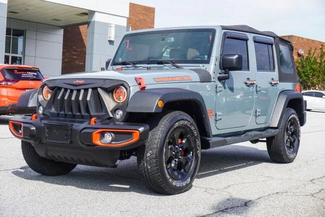Used 2014 Gray Jeep Unlimited Sport image 4
