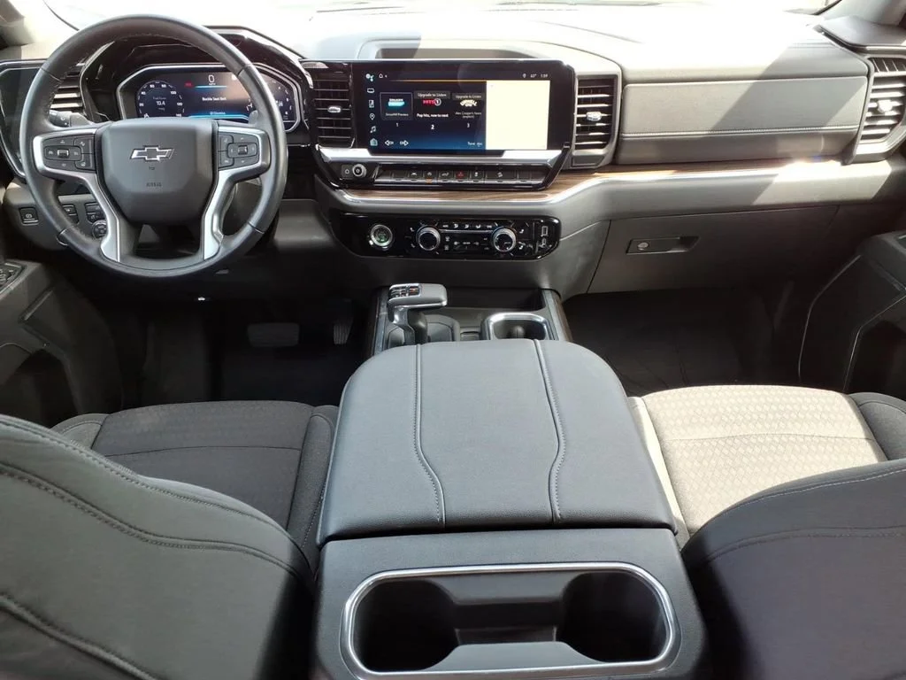 Used 2023 Summit White Chevrolet RST image 11