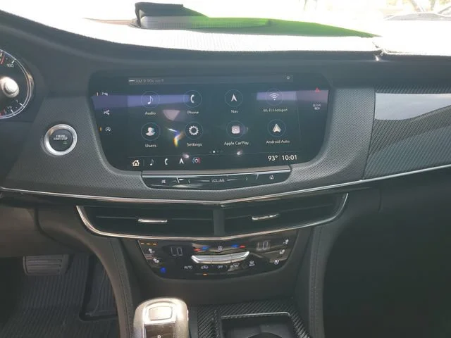 Used 2019 BLACK RAVEN Cadillac 4DR SDN image 18