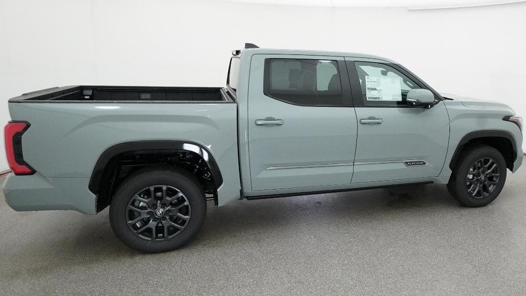 New 2026 Lunar Rock Toyota Platinum image 25
