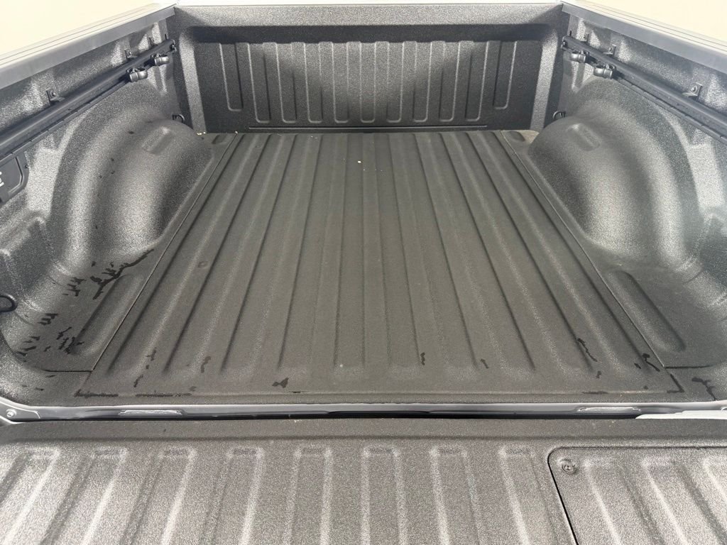 New 2026 Silver Zynith Exterior Paint RAM Laramie image 23