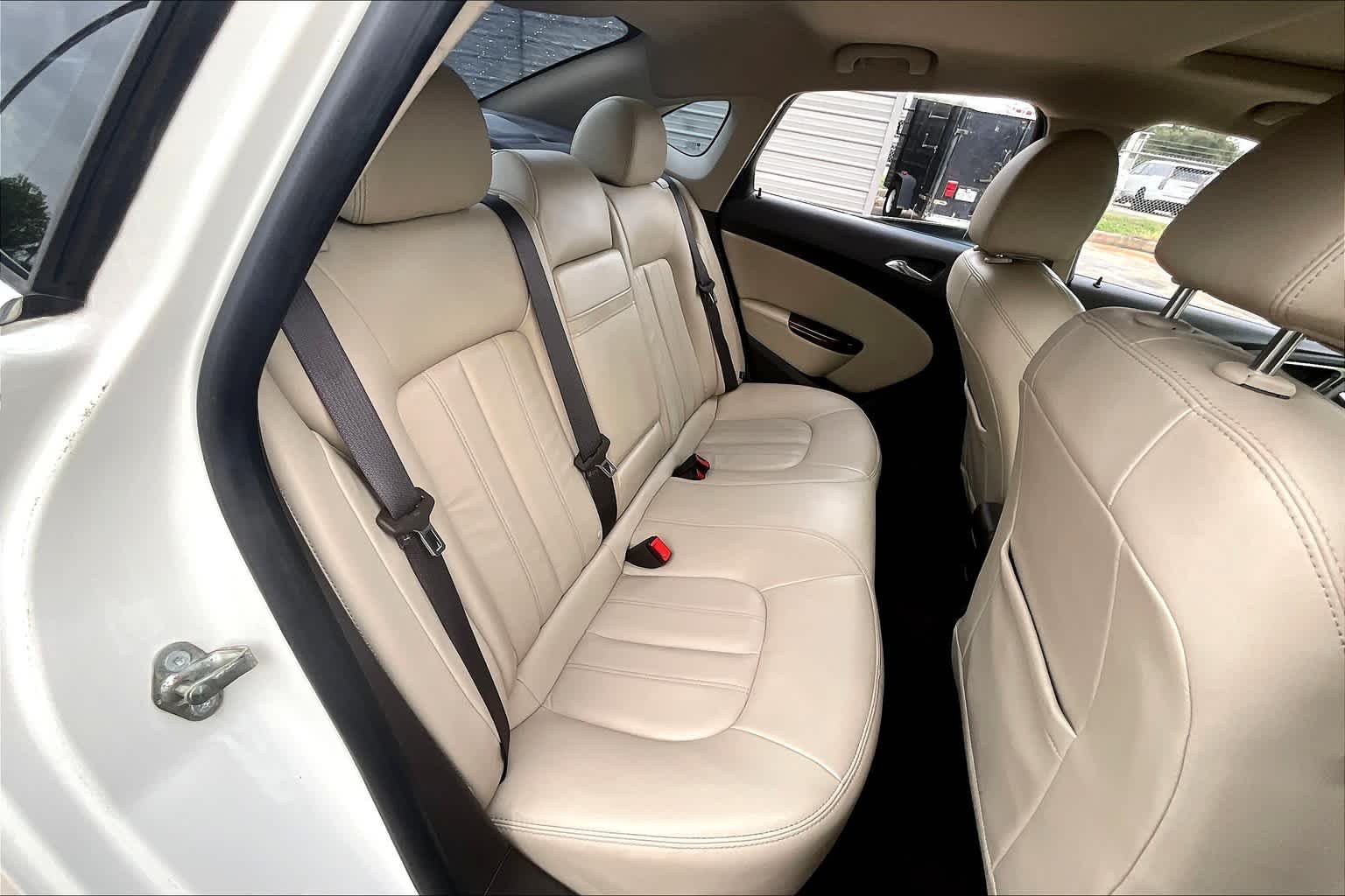 Used 2015 White Diamond Tricoat Buick Leather Group image 19
