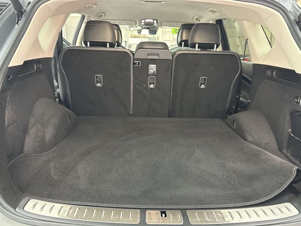 Used 2025 Gray Genesis 2.5T image 21