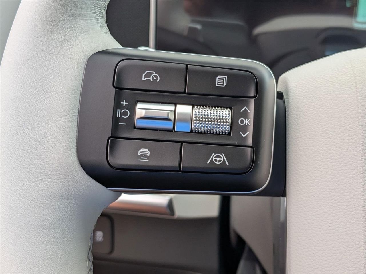 2026 Hyundai Santa Fe SEL - Photo 16